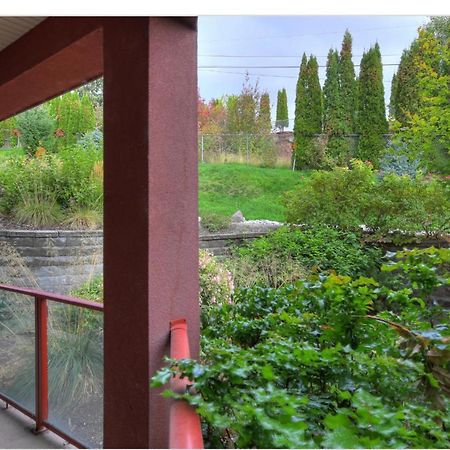 Stay In The Okanagan - Copper Sky, West Kelowna Ngoại thất bức ảnh