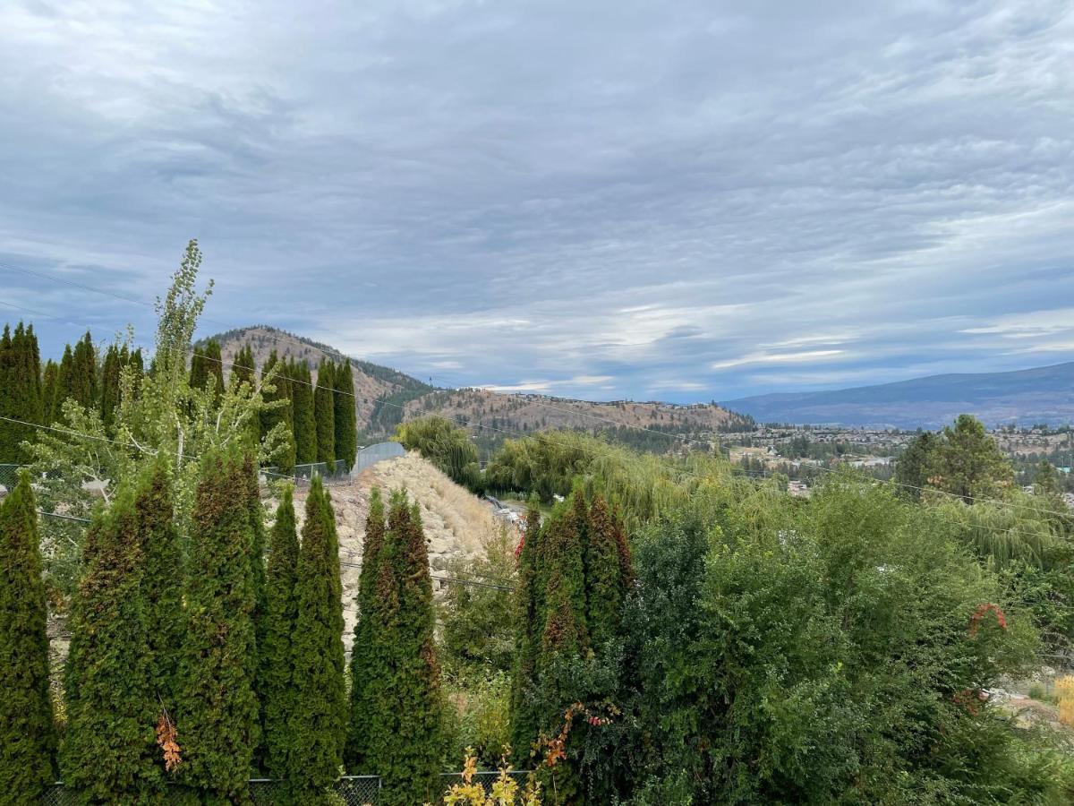 Stay In The Okanagan - Copper Sky, West Kelowna Ngoại thất bức ảnh