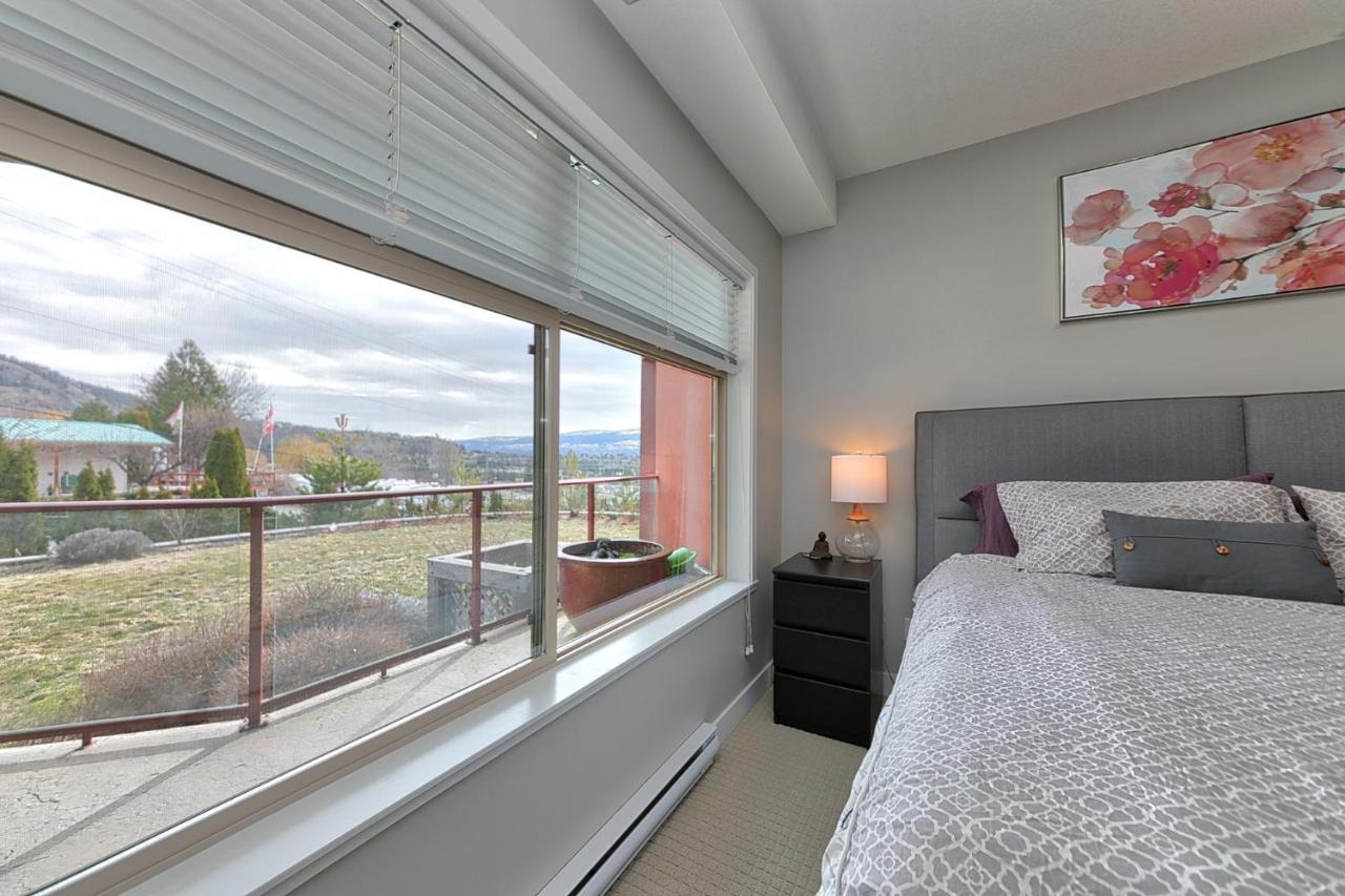 Stay In The Okanagan - Copper Sky, West Kelowna Ngoại thất bức ảnh